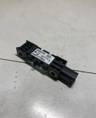 Chrysler PT Cruiser Airbag deployment crash/impact sensor 04671779AC 3208301362 241104