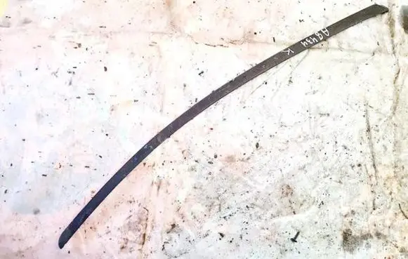 Audi A4 S4 B7 8E 8H Front door glass trim molding 