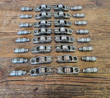 BMW 3 E90 E91 Other cylinder head part 11338576634 8576634 11332249817