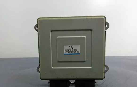Mazda 3 I Engine control unit/module ECU LF5018881G