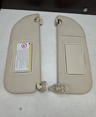 Sun visor
