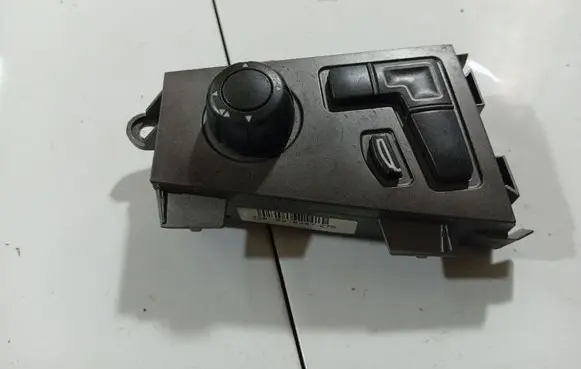 BMW 7 E65 E66 Seat control switch 6918387