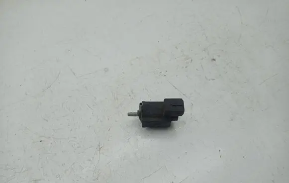 Ford Mondeo MK IV Turbo solenoid valve 70400600