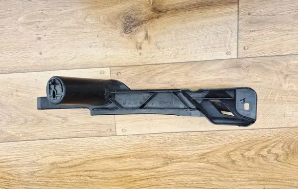 Volkswagen Golf V Front bumper mounting bracket 1K0807890A
