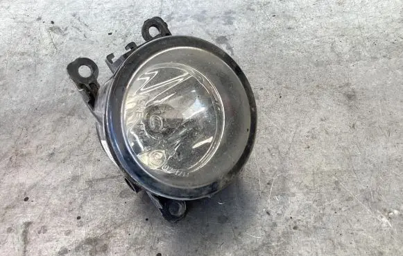 Peugeot 407 Front fog light 8200074008 89202503