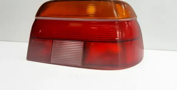 BMW 5 E39 Rear/tail lights 8358032