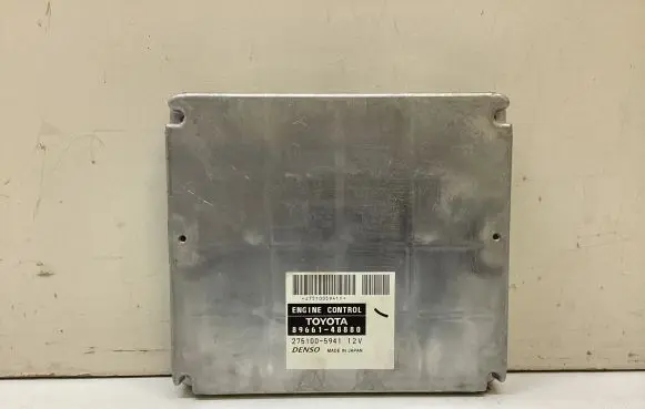 Lexus RX 330 - 350 - 400H Engine control unit/module 8966148880