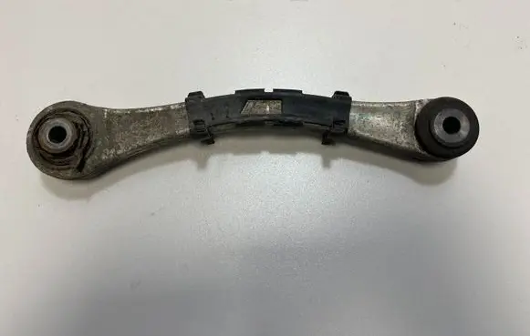 BMW M3 e92 Rear upper control arm/wishbone 2283546