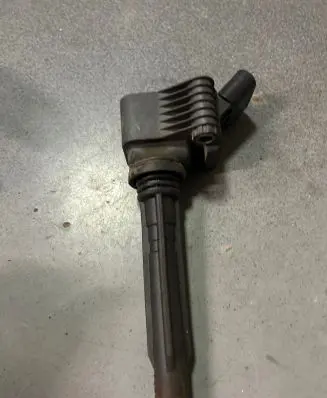 Skoda Superb B8 (3V) High voltage ignition coil 06J905110K 170117233226 E201910200906
