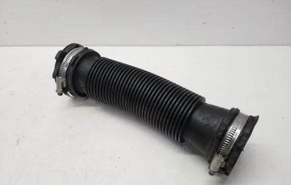 Nissan Juke I F15 Air intake hose/pipe 8200721179