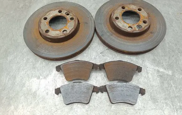 Volkswagen Transporter - Caravelle T5 Front brake disc