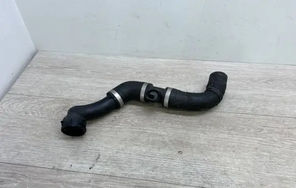 Porsche Cayenne (92A) Engine coolant pipe/hose 95810640100 7P5122291 7P5122051B
