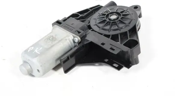 Volvo XC90 Front door window regulator motor 927588103