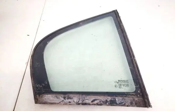 Renault Laguna III Rear vent window glass 
