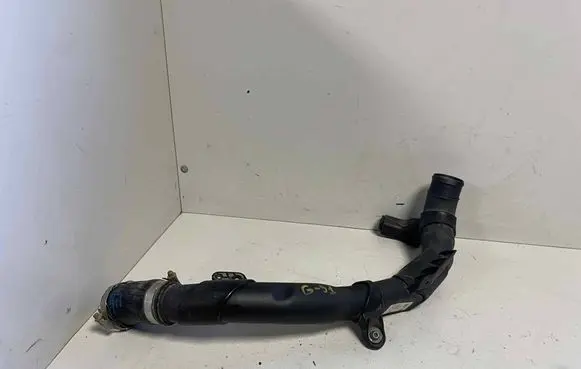 Intercooler hose/pipe