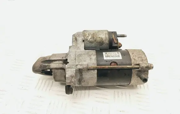 Opel Zafira C Starter motor 55497878