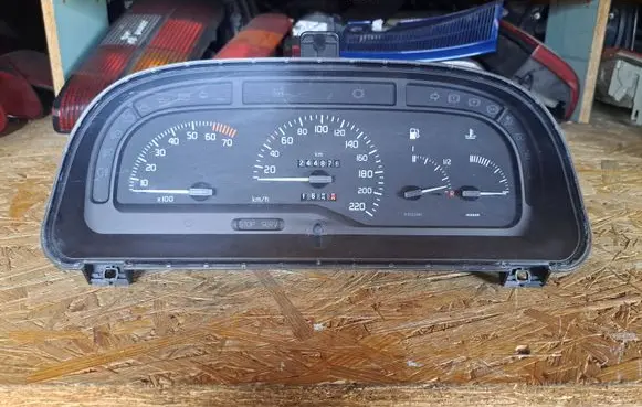 Renault Laguna I Speedometer (instrument cluster) 7700824301 09045629900 29009600150