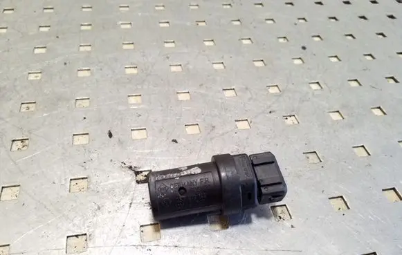 Volkswagen Transporter - Caravelle T4 Speed sensor (speedometer sensor) 357919149