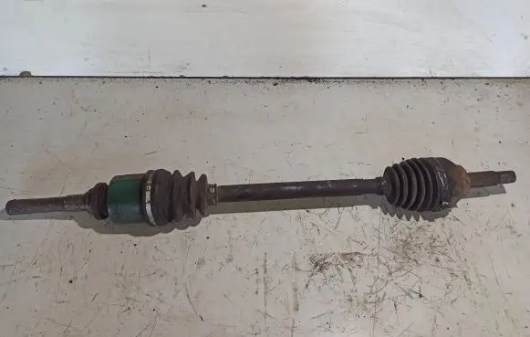 Mitsubishi Space Wagon Front driveshaft