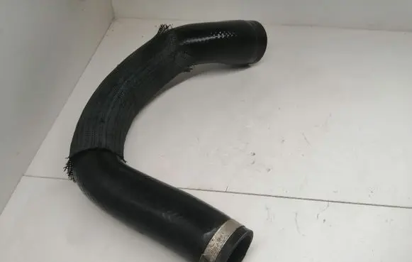 Hyundai ix35 Engine coolant pipe/hose 1602121637