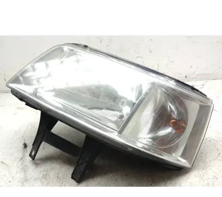Volkswagen Transporter - Caravelle T5 Headlight/headlamp 7H1941015S 0301191801 1305630109