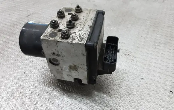 Volkswagen PASSAT B6 ABS Pump 3C0614095P