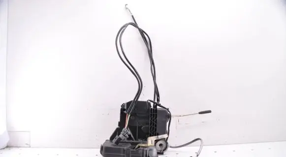 Mercedes-Benz E W211 Coupe door lock (next to the handle) 2072003350