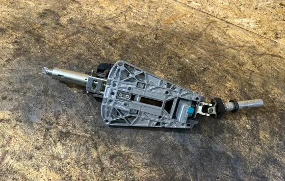 Mercedes-Benz E C207 W207 Steering wheel lock A2044604516 a2045458132 204460310