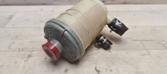 Honda Accord Brake fluid reservoir 
