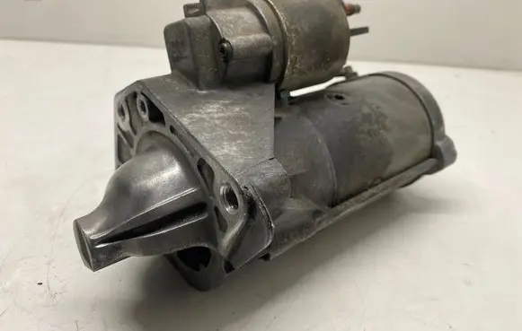 Nissan Qashqai Starter motor ESW20E26 233001375R 05C30579EE