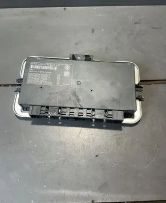 BMW 5 F10 F11 Light module LCM 9383695