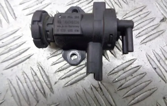Peugeot 206 Vacuum valve 9635704380