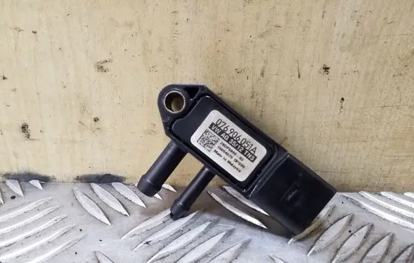 Volkswagen Crafter Exhaust gas pressure sensor 076906051A