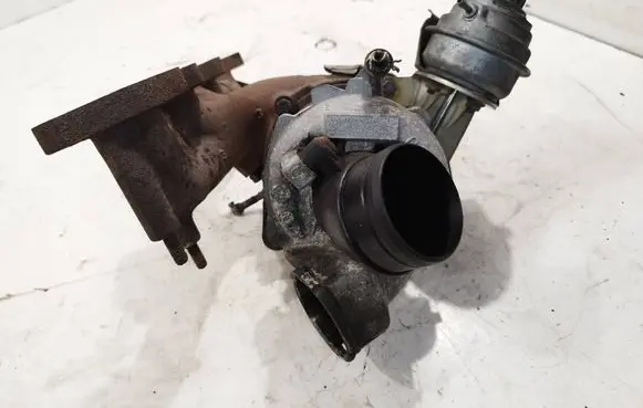 Volkswagen PASSAT B6 Turbo 03G253014K GT1749VC 76894213SZN