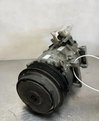 Mercedes-Benz A W169 Air conditioning (A/C) compressor (pump) A0022306811