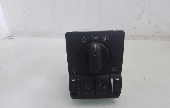 Opel Zafira A Light switch 09133249