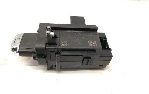 Audi A5 Sportback 8TA Ignition lock 8K0909131D 3330430101 1111005128502