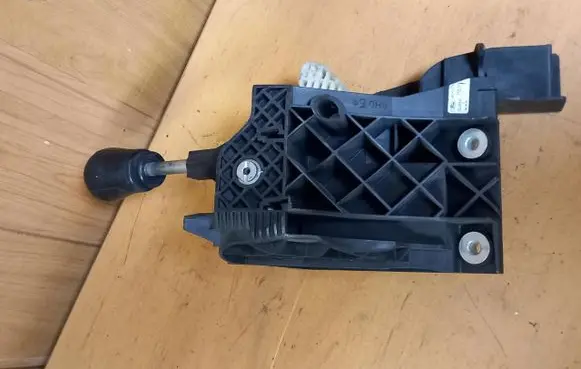 Ford Transit Gear shifter/selector 6C1R7C453