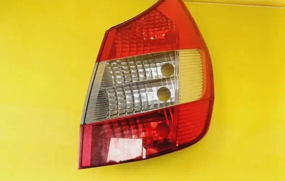 Renault Scenic II - Grand scenic II Rear/tail lights 15911600