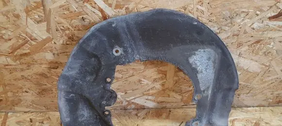 BMW 5 E60 E61 Front brake disc dust cover plate 6767647