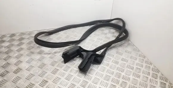 Audi A3 S3 8V Sunroof sealing rubber 8V7825397