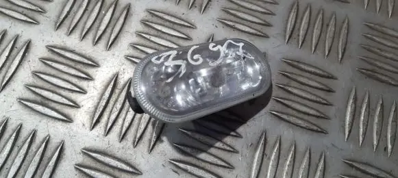 Volkswagen Golf IV Front fender indicator light 1j0949117