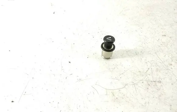 Toyota Avensis T250 Cigarette lighter 5892305020