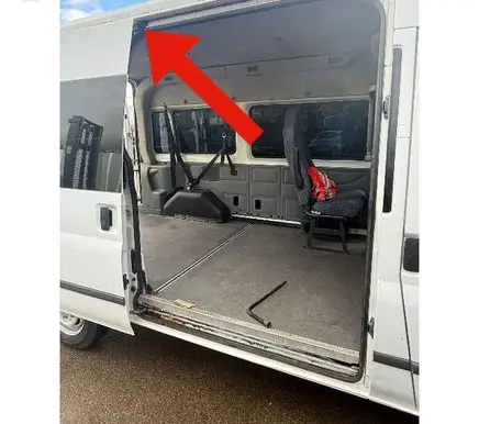 Ford Transit Sliding door upper roller guide/hinge YC15V25029AF 3317