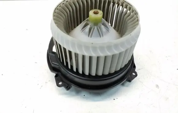 Chrysler 200 Heater fan/blower