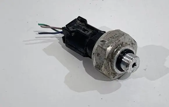 Toyota Corolla E210 E21 Air conditioning (A/C) pressure sensor 