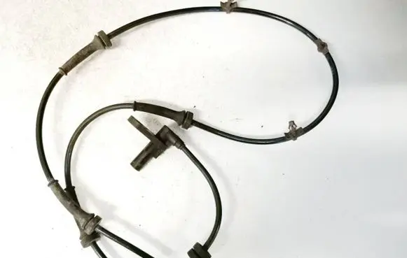 Nissan Primera ABS brake wheel speed sensor 47911av700