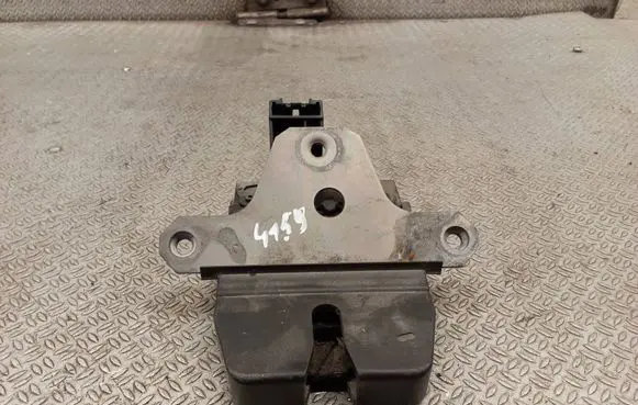 Ford Focus Tailgate/trunk/boot lock/catch/latch