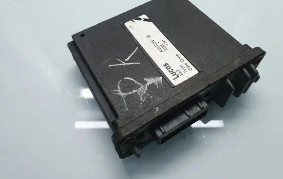 Citroen Xantia Other control units/modules AV01025B