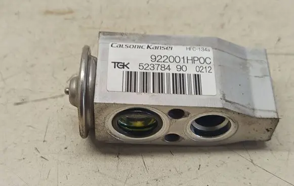 Nissan Qashqai+2 Air conditioning (A/C) compressor (pump) HFC134A 922001HP0C 52378490